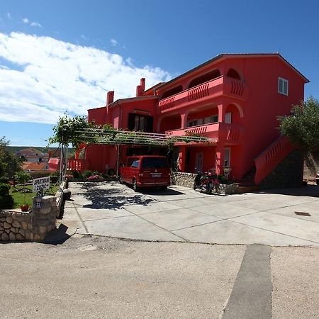 Apartmani Zuzic كرك المظهر الخارجي الصورة