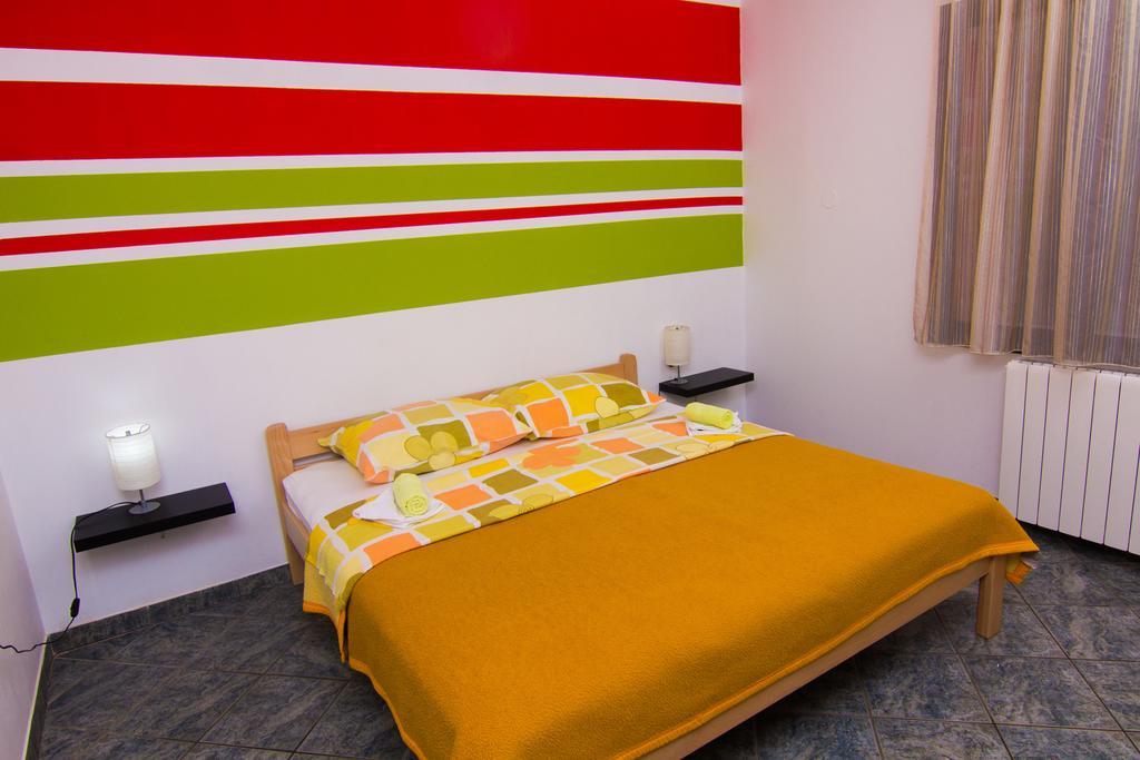 Apartmani Zuzic كرك الغرفة الصورة