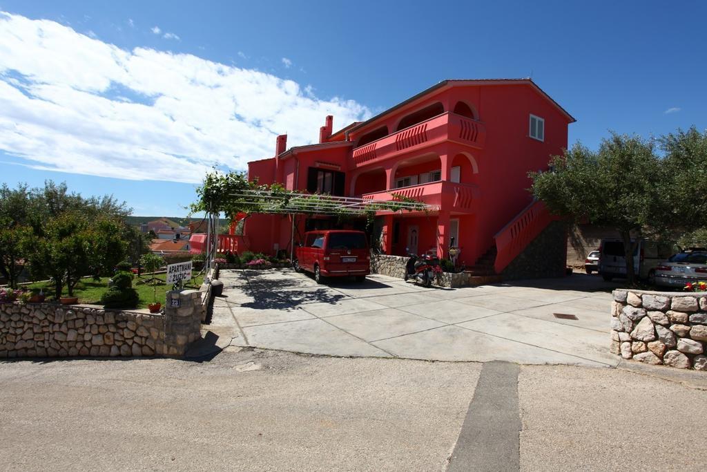 Apartmani Zuzic كرك المظهر الخارجي الصورة