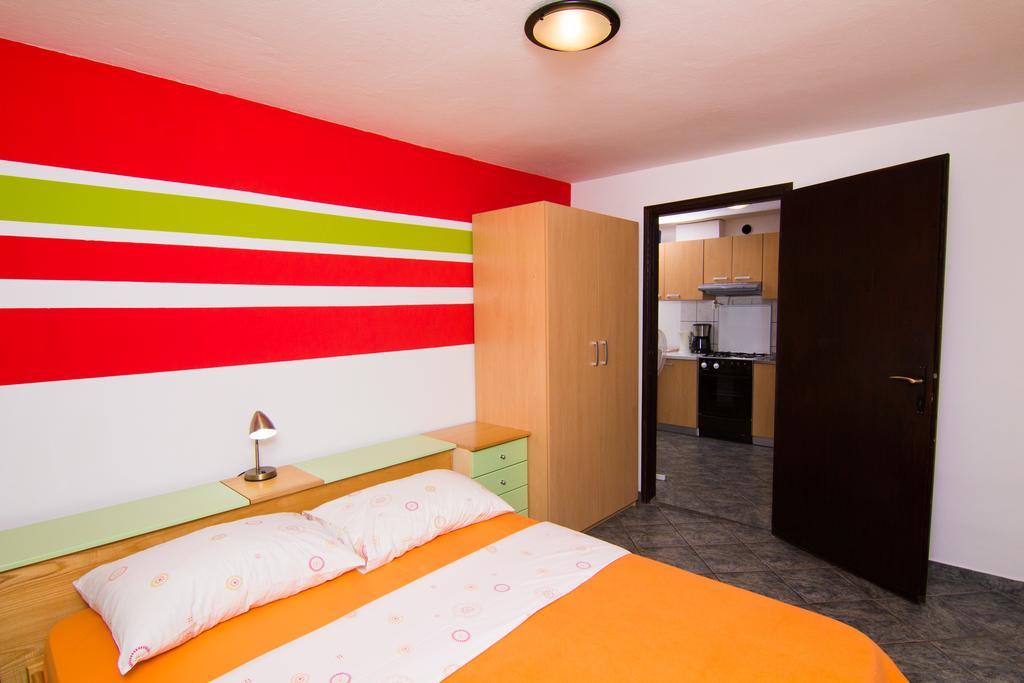 Apartmani Zuzic كرك الغرفة الصورة